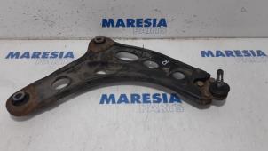 Used Front lower wishbone, right Renault Trafic (1FL/2FL/3FL/4FL) 1.6 dCi 145 Twin Turbo Price € 60,50 Inclusive VAT offered by Maresia Parts