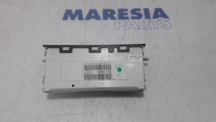 Begagnade Innerdisplay Citroen C3 (FC/FL/FT) 1.4 Pris € 35,00 Marginaltabell erbjuds av Maresia Parts
