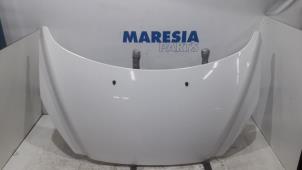 Używane Maska Peugeot 308 (4A/C) 1.6 16V THP 155 Cena € 105,00 Procedura marży oferowane przez Maresia Parts