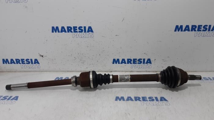 Gebrauchte Antriebswelle rechts vorne Citroen C4 Berline (NC) 1.4 16V VTi Preis € 55,00 Margenregelung angeboten von Maresia Parts
