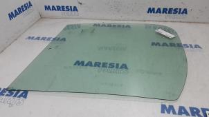 Used Door window 2-door, right Renault Trafic New (FL) 2.0 dCi 16V 90 Price € 60,50 Inclusive VAT offered by Maresia Parts