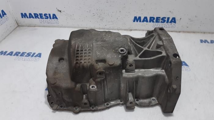 Gebrauchte Ölwanne Renault Megane III Berline (BZ) 1.5 dCi 110 Preis € 40,00 Margenregelung angeboten von Maresia Parts