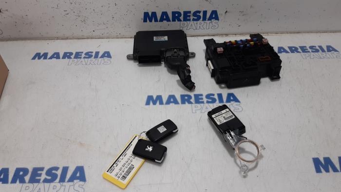 Used Engine management computer Peugeot 4007 (VU/VV) 2.4 16V Price € 262,50 Margin scheme offered by Maresia Parts