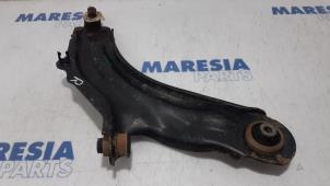 Used Front lower wishbone, right Renault Kangoo Express (FW) 1.5 dCi 85 Price € 42,35 Inclusive VAT offered by Maresia Parts
