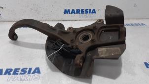 Used Knuckle, front left Alfa Romeo 159 Sportwagon (939BX) 1.9 JTS 16V Price € 39,99 Margin scheme offered by Maresia Parts
