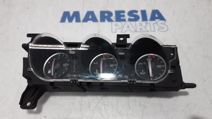 Begagnade Innerdisplay Alfa Romeo 159 Sportwagon (939BX) 1.9 JTS 16V Pris € 50,00 Marginaltabell erbjuds av Maresia Parts