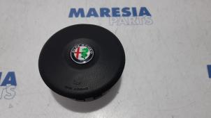 Used Left airbag (steering wheel) Alfa Romeo 159 Sportwagon (939BX) 1.9 JTS 16V Price € 85,00 Margin scheme offered by Maresia Parts