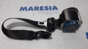 Usados Cinturón de seguridad izquierda delante Alfa Romeo 159 Sportwagon (939BX) 1.9 JTS 16V Precio € 35,00 Norma de margen ofrecido por Maresia Parts