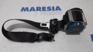 Used Front seatbelt, left Alfa Romeo 159 Sportwagon (939BX) 1.9 JTS 16V Price € 50,00 Margin scheme offered by Maresia Parts