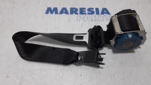 Used Front seatbelt, right Alfa Romeo 159 Sportwagon (939BX) 1.9 JTS 16V Price € 40,00 Margin scheme offered by Maresia Parts