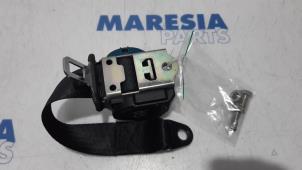 Usagé Ceinture de sécurité arrière droite Alfa Romeo 159 Sportwagon (939BX) 1.9 JTS 16V Prix € 50,00 Règlement à la marge proposé par Maresia Parts
