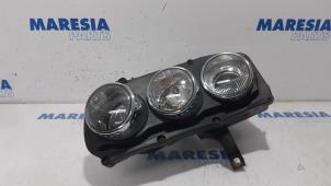 Used Headlight, left Alfa Romeo 159 Sportwagon (939BX) 1.9 JTS 16V Price € 105,00 Margin scheme offered by Maresia Parts
