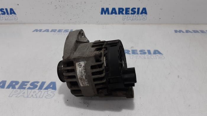 Begagnade Dynamo Fiat Panda (169) 1.2 Fire Pris € 35,00 Marginaltabell erbjuds av Maresia Parts