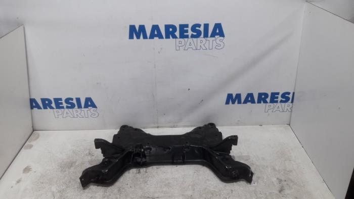 Usados Subchasis Peugeot 5008 I (0A/0E) 1.6 VTI 16V Precio € 50,00 Norma de margen ofrecido por Maresia Parts