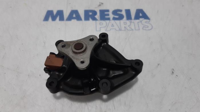 Begagnade Vattenpump Peugeot 308 CC (4B) 1.6 16V THP 155 Pris € 30,00 Marginaltabell erbjuds av Maresia Parts