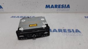 Usagé Radio/Lecteur CD Peugeot 5008 I (0A/0E) 1.6 VTI 16V Prix € 288,75 Règlement à la marge proposé par Maresia Parts