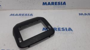 Used Dashboard part Peugeot 5008 I (0A/0E) 1.6 VTI 16V Price € 25,00 Margin scheme offered by Maresia Parts