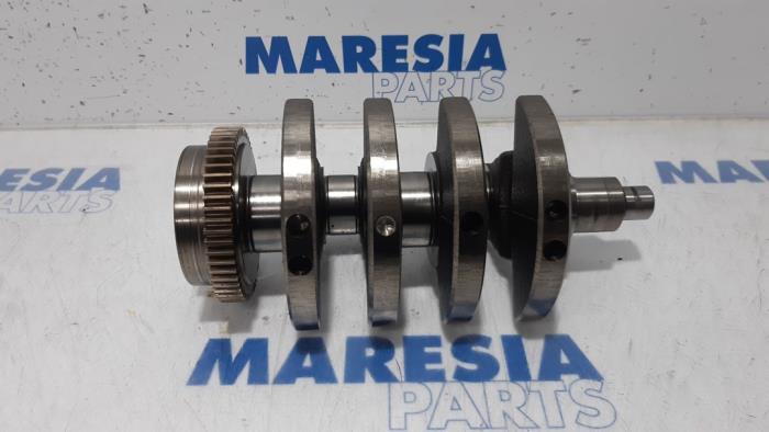 Używane Wal korbowy Alfa Romeo MiTo (955) 0.9 TwinAir Cena € 157,50 Procedura marży oferowane przez Maresia Parts