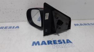 Used Wing mirror, left Renault Clio III (SR) 1.5 dCi 70 Price € 50,00 Margin scheme offered by Maresia Parts