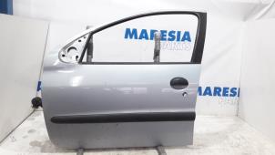 Gebrauchte Tür 4-türig links vorne Peugeot 206 (2A/C/H/J/S) 1.4 XR,XS,XT,Gentry Preis € 105,00 Margenregelung angeboten von Maresia Parts