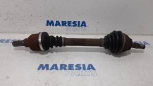 Used Front drive shaft, left Peugeot 3008 I (0U/HU) 1.6 16V THP 155 Price € 65,00 Margin scheme offered by Maresia Parts