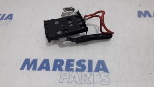 Usagé Boîte à fusibles Citroen Jumper (U9) 2.0 BlueHDi 160 Prix € 54,45 Prix TTC proposé par Maresia Parts