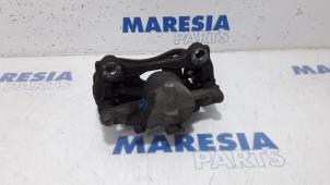 Used Rear brake calliper, right Citroen Jumper (U9) 2.0 BlueHDi 160 Price € 54,45 Inclusive VAT offered by Maresia Parts