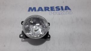 Used Fog light, front right Peugeot 3008 I (0U/HU) 1.6 16V THP 155 Price € 10,00 Margin scheme offered by Maresia Parts