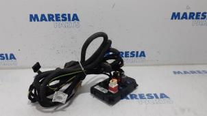 Used Towbar wiring kit Peugeot 3008 I (0U/HU) 1.6 16V THP 155 Price € 75,00 Margin scheme offered by Maresia Parts