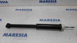 Used Rear shock absorber, left Renault Clio V (RJAB) 1.0 TCe 100 12V Price € 40,00 Margin scheme offered by Maresia Parts