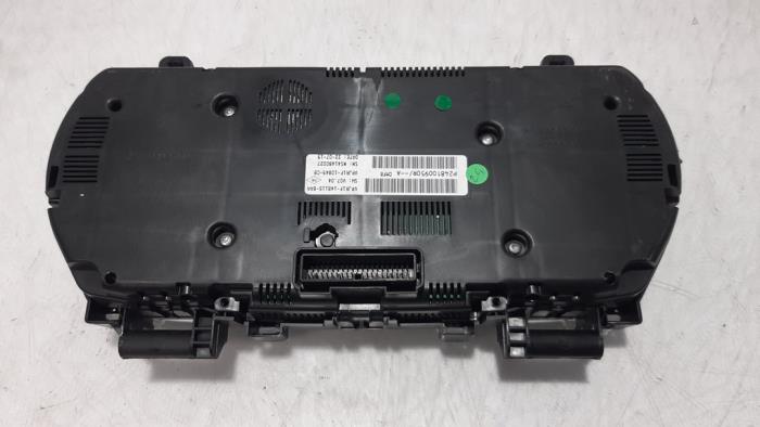 Instrument panel from a Renault Clio V (RJAB) 1.0 TCe 100 12V 2019