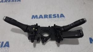 Used Steering column stalk Renault Clio V (RJAB) 1.0 TCe 100 12V Price € 105,00 Margin scheme offered by Maresia Parts