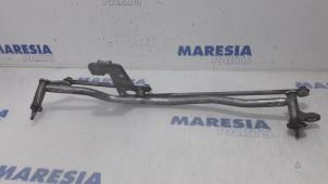 Used Wiper mechanism Citroen Jumper (U9) 2.2 HDi 120 Euro 4 Price € 48,40 Inclusive VAT offered by Maresia Parts