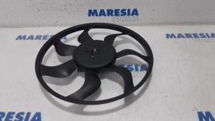 Used Fan motor Renault Clio V (RJAB) 1.0 TCe 100 12V Price € 75,00 Margin scheme offered by Maresia Parts