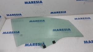Used Door window 4-door, front right Renault Clio V (RJAB) 1.0 TCe 100 12V Price € 90,00 Margin scheme offered by Maresia Parts