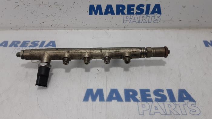 Usagé Système d'injection Renault Espace (JK) 2.2 dCi 150 16V Grand Espace Prix € 65,00 Règlement à la marge proposé par Maresia Parts