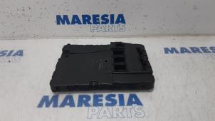 Used Body control computer Renault Grand Scénic II (JM) 2.0 16V Price € 105,00 Margin scheme offered by Maresia Parts