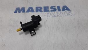 Usados Sensor de presión turbo Renault Master IV (MA/MB/MC/MD/MH/MF/MG/MH) 2.3 dCi 135 16V FWD Precio € 36,30 IVA incluido ofrecido por Maresia Parts