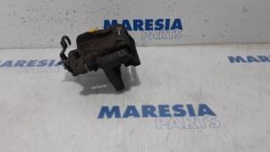 Used Rear brake calliper, left Renault Trafic (1FL/2FL/3FL/4FL) 1.6 dCi 125 Twin Turbo Price € 90,75 Inclusive VAT offered by Maresia Parts