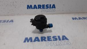 Gebrauchte Wasserpumpe Renault Trafic (1FL/2FL/3FL/4FL) 1.6 dCi 125 Twin Turbo Preis € 60,50 Mit Mehrwertsteuer angeboten von Maresia Parts