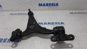 Used Front lower wishbone, right Peugeot Expert (G9) 2.0 HDi 120 Price € 25,00 Margin scheme offered by Maresia Parts