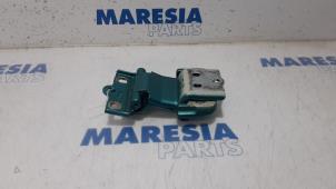 Used Set of hinges Fiat Ducato (250) 3.0 D 177 MultiJet II Power Price € 96,80 Inclusive VAT offered by Maresia Parts