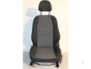 Used Seat, left Peugeot 207/207+ (WA/WC/WM) 1.6 16V VTRi Price € 75,00 Margin scheme offered by Maresia Parts
