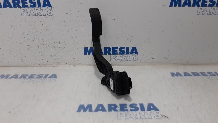Begagnade Gaspedalsensor Peugeot 207/207+ (WA/WC/WM) 1.4 16V VTi Pris € 20,00 Marginaltabell erbjuds av Maresia Parts