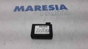 Usados Sensor de lluvia Peugeot 207/207+ (WA/WC/WM) 1.4 16V VTi Precio € 25,00 Norma de margen ofrecido por Maresia Parts