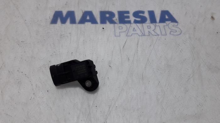 Begagnade Laddtryckssensor Renault Clio IV (5R) 0.9 Energy TCE 90 12V Pris € 25,00 Marginaltabell erbjuds av Maresia Parts