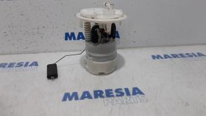 Used Electric fuel pump Peugeot 3008 I (0U/HU) 1.6 16V THP 150 Price € 25,00 Margin scheme offered by Maresia Parts