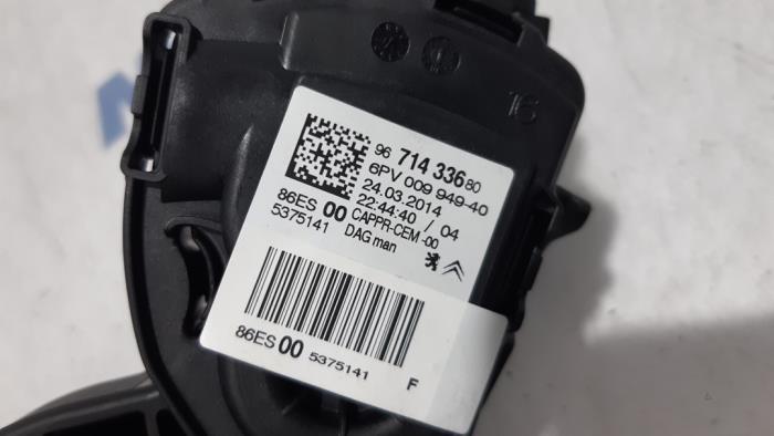 Gaspedalposition Sensor van een Citroën C3 (SC) 1.0 Vti 68 12V 2014
