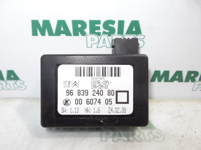 Begagnade Regnsensor Peugeot 207/207+ (WA/WC/WM) 1.6 HDi 16V Pris € 25,00 Marginaltabell erbjuds av Maresia Parts