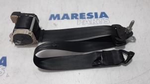 Used Rear seatbelt, right Renault Twingo II (CN) 1.2 Price € 35,00 Margin scheme offered by Maresia Parts